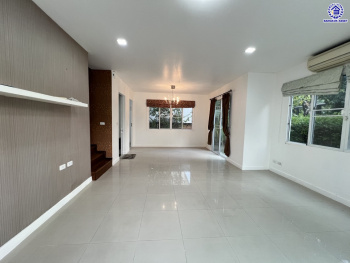 *****บ้านเดี่ยวมือสอง โครงการ ฮาบิเทีย ราชพฤกษ์ หลังมุม จากแบรนด์คุณภาพ Sansiri เนื้อที่ 50 ตร.ว. พื้นที่ใช้สอย 140 ตร.ม. ฟังก์ชัน 3 ห้องนอน 2 ห้องน้ำ จอดรถได้ 2 คัน บนทำเลติดถนนใหญ่345 พร้อมเชื่อมสู่ราชพฤกษ์, แจ้งวัฒนะ และติวานนท์ ฯลฯ ได้อย่างรวดเร็ว ใกล้ทางด่วน "ศรีสมาน" และรายล้อมด้วยสิ่งอำนวยความสะดวกครบ