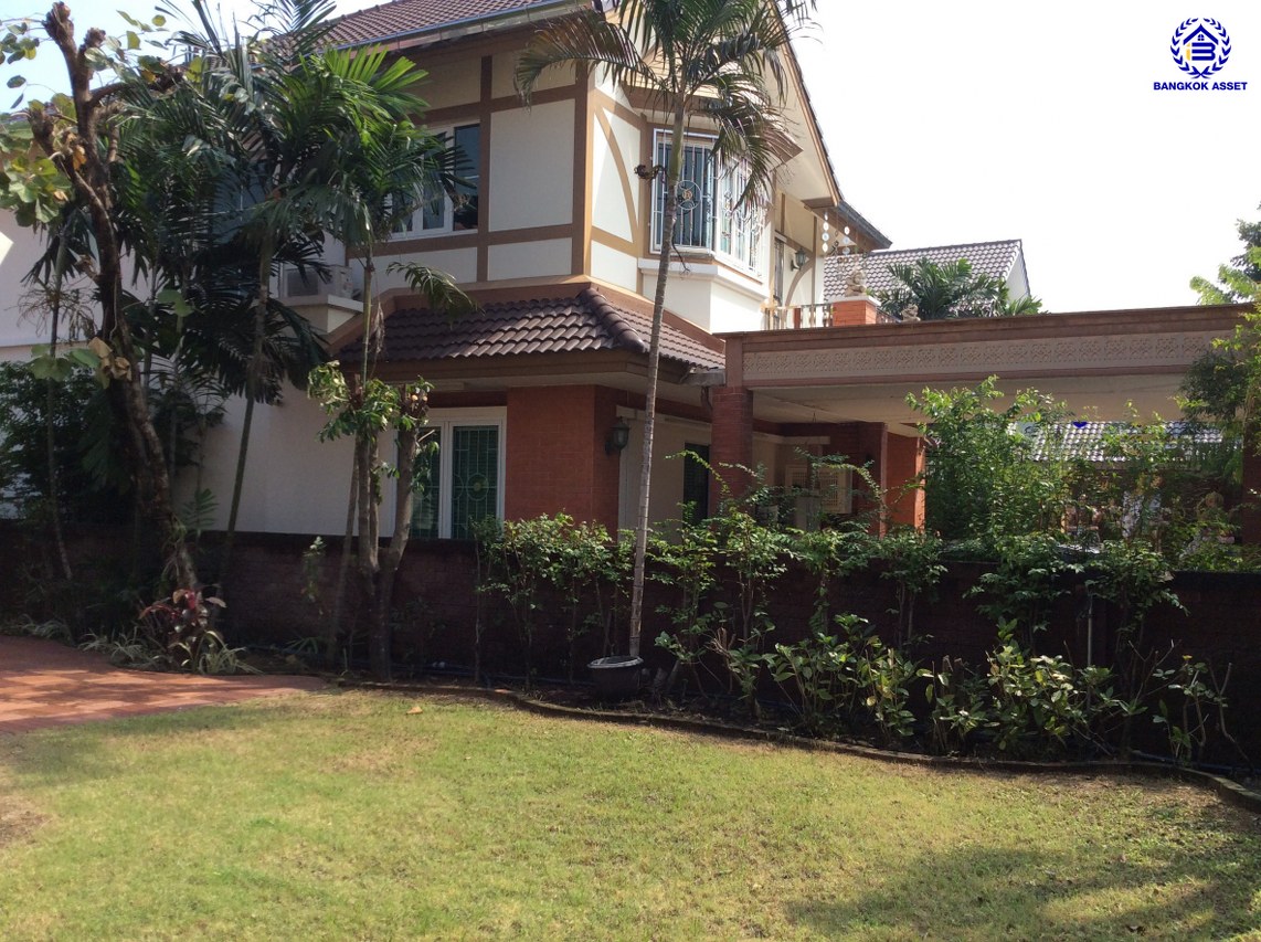 บ้านเดี่ยวมือสอง โครงการ ลัดดารมย์ อิลิแกนซ์ พระราม5-2 เนื้อที่กว้าง 110.80 ตร.ว. พื้นที่ใช้สอย 180 ตร.ม. ฟังก์ชัน 3 ห้องนอน 4 ห้องน้ำ 2 ที่จอดรถ แถมฟรี! เครื่องปรับอากาศ, เครื่องทำน้ำอุ่น, เครื่องดูดควัน บนทำเลเดินสะดวก เชื่อมต่อถนนนครอินทร์ ถนนราชพฤกษ์ ถนนกาญจนาภิเษก ใกล้รถไฟฟ้าสายสีม่วง "สถานีไทรม้า"