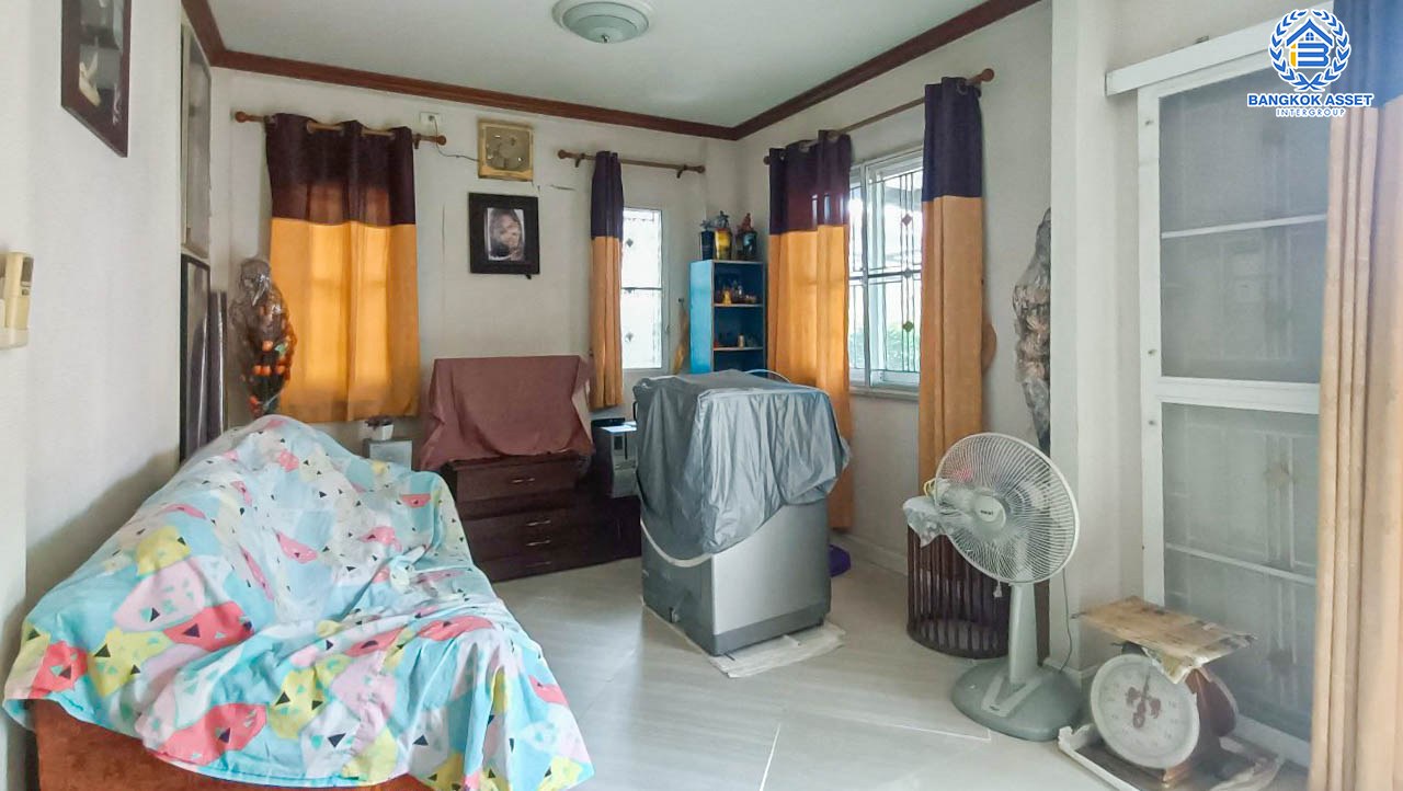 *****บ้านแฝดมือสองนนทบุรี โครงการ ชวนชื่น ปิ่นเกล้า-วงแหวน เนื้อที่กว้าง 37.80 ตร.ว. พื้นที่ใช้สอย 130 ตร.ม. ฟังก์ชัน 3 ห้องนอน 2 ห้องน้ำ 1 ที่จอดรถ แถมฟรี! เครื่องปรับอากาศ, เครื่องทำน้ำอุ่น  บ้านสภาพดี บนทำเลแห่งการเดินทาง เชื่อมต่อถนนกาญจนาภิเษก, ถนนนครอินทร์, ถนนรัตนาธิเบศร์ จองเลย!