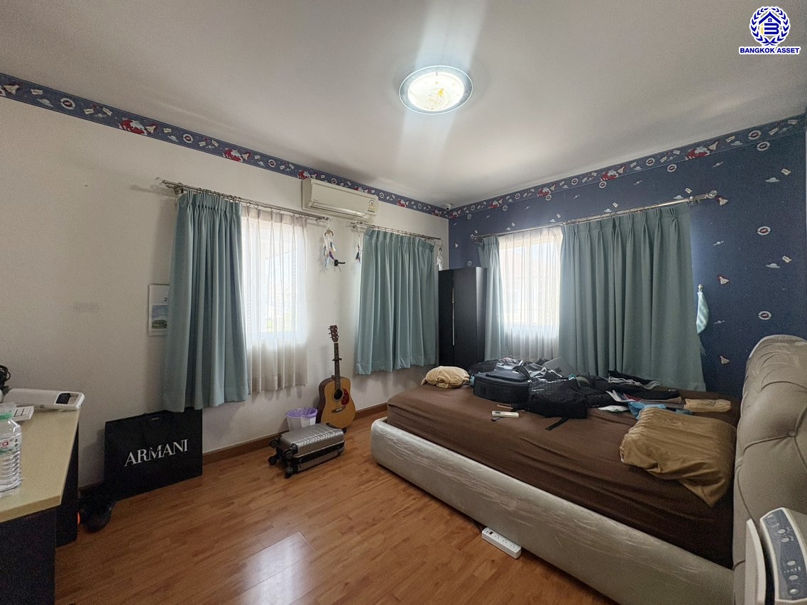 *****บ้านเดี่ยวมือสอง โครงการ เดอะแพลนท์ บางนา หลังมุม เนื้อที่ 63.50 ตร.ว. พื้นที่ใช้สอย 194 ตร.ม. ฟังก์ชัน 4 ห้องนอน 3 ห้องน้ำ บนทำเลเชื่อมต่อถนนกิ่งแก้ว, ถนนบางนา-ตราด, ถนนสุวรรณภูมิ3 ใกล้จุดขึ้นทางด่วน ทางพิเศษบูรพาวิถี และใกล้เมกาบางนา, เซ็นทรัลบางนา