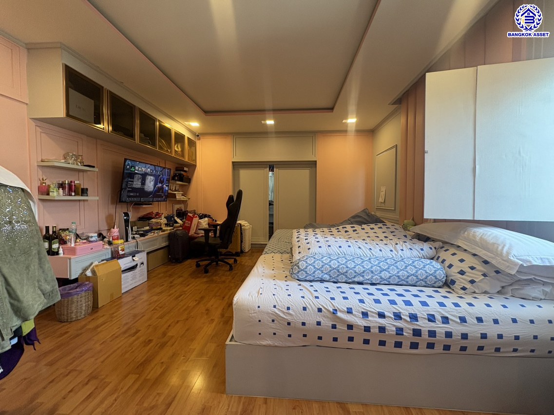 *****บ้านเดี่ยวมือสอง โครงการ เดอะแพลนท์ บางนา หลังมุม เนื้อที่ 63.50 ตร.ว. พื้นที่ใช้สอย 194 ตร.ม. ฟังก์ชัน 4 ห้องนอน 3 ห้องน้ำ บนทำเลเชื่อมต่อถนนกิ่งแก้ว, ถนนบางนา-ตราด, ถนนสุวรรณภูมิ3 ใกล้จุดขึ้นทางด่วน ทางพิเศษบูรพาวิถี และใกล้เมกาบางนา, เซ็นทรัลบางนา