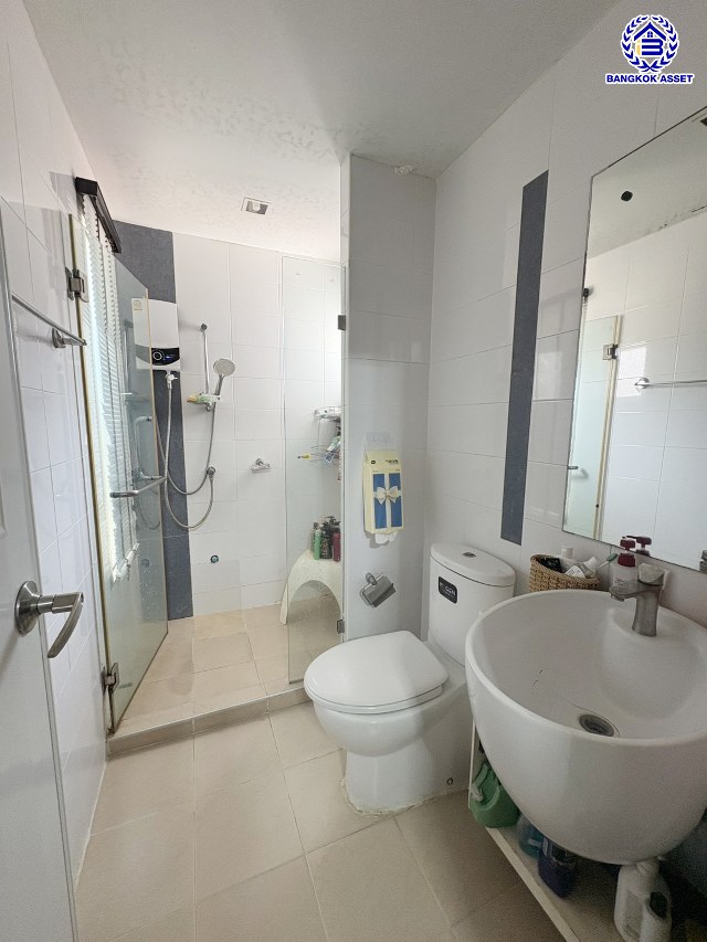 *****บ้านเดี่ยวมือสอง โครงการ เดอะแพลนท์ บางนา หลังมุม เนื้อที่ 63.50 ตร.ว. พื้นที่ใช้สอย 194 ตร.ม. ฟังก์ชัน 4 ห้องนอน 3 ห้องน้ำ บนทำเลเชื่อมต่อถนนกิ่งแก้ว, ถนนบางนา-ตราด, ถนนสุวรรณภูมิ3 ใกล้จุดขึ้นทางด่วน ทางพิเศษบูรพาวิถี และใกล้เมกาบางนา, เซ็นทรัลบางนา