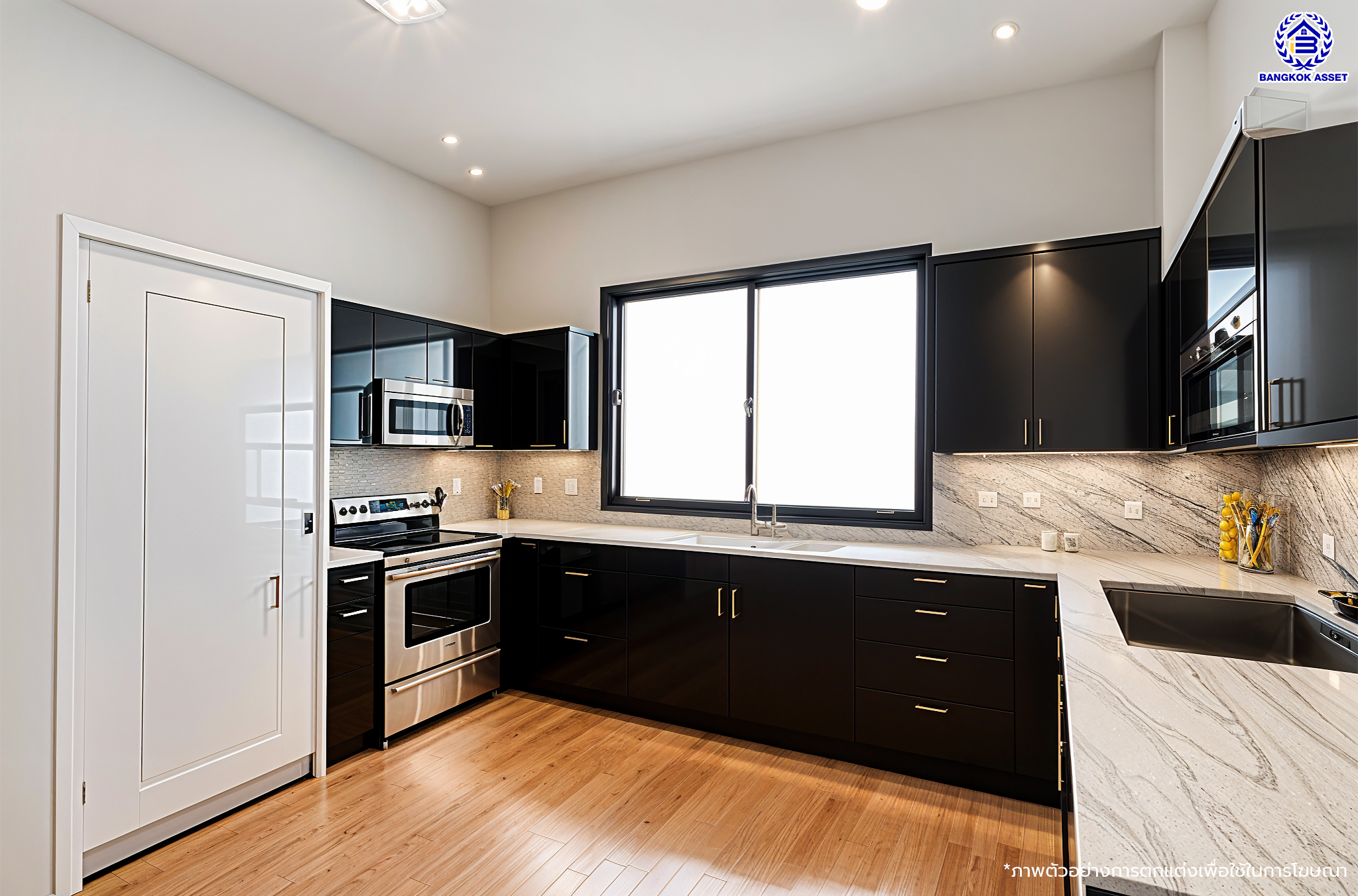 บ้านมือสองตกแต่งใหม่ โครงการ ชัยพฤกษ์ บางบัวทอง เนื้อที่ 55.5 ตร.ว. พื้นที่ใช้สอย 229.62 ตร.ม. ฟังก์ชัน 4 ห้องนอน 2 ห้องน้ำ จอดรถได้ 2 คัน พร้อม Facilities โครงการครบครัน ทำเลติดถนนบางกรวย-ไทรน้อย เชื่อมต่อถนนกาญจนาภิเษก ใกล้เซ็นทรัลเวสต์เกต และรถไฟฟ้าสายสีม่วง "สถานีบางพลู"