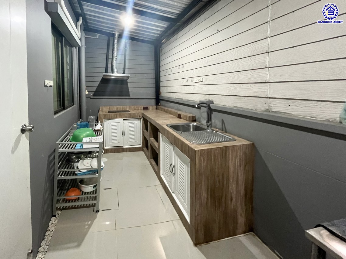 *****ทาวน์เฮ้าส์มือสองนนทบุรี โครงการ พลีโน่ ชัยพฤกษ์-แจ้งวัฒนะ เนื้อที่ 17.50 ตร.ว. พื้นที่ใช้สอย 106.86 ตร.ม. ฟังก์ชัน 3 ห้องนอน 2 ห้องน้ำ 2 ที่จอดรถ บนทำเลดี เชื่อมต่อถนน 345, ถนนราชพฤกษ์ ใกล้จุดขึ้นทางด่วน "ศรีสมาน" และใกล้รถไฟฟ้าสายสีชมพู สถานีแยกปากเกร็ด