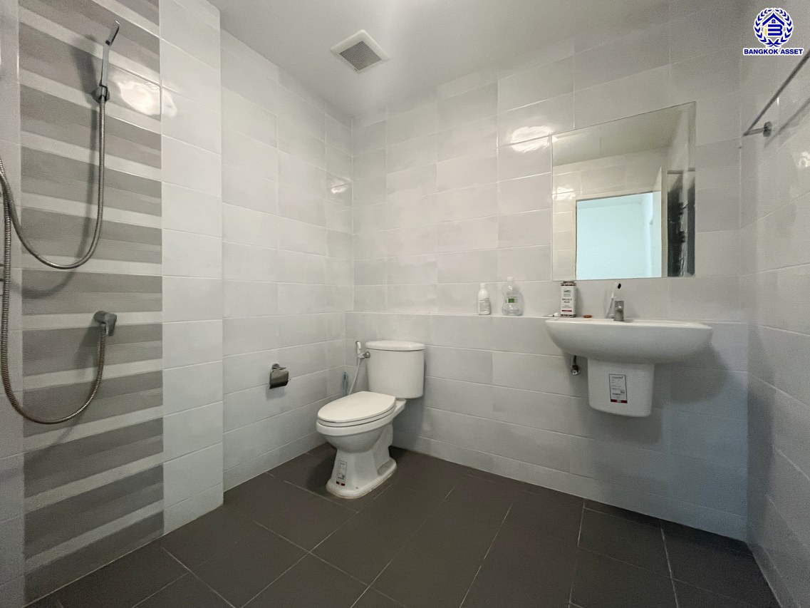 *****ทาวน์เฮ้าส์มือสองนนทบุรี โครงการ พลีโน่ ชัยพฤกษ์-แจ้งวัฒนะ เนื้อที่ 17.50 ตร.ว. พื้นที่ใช้สอย 106.86 ตร.ม. ฟังก์ชัน 3 ห้องนอน 2 ห้องน้ำ 2 ที่จอดรถ บนทำเลดี เชื่อมต่อถนน 345, ถนนราชพฤกษ์ ใกล้จุดขึ้นทางด่วน "ศรีสมาน" และใกล้รถไฟฟ้าสายสีชมพู สถานีแยกปากเกร็ด