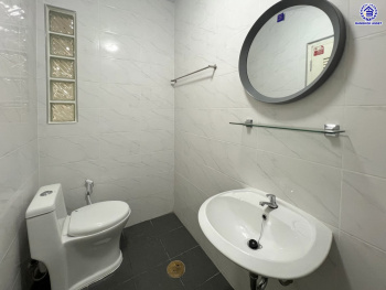 *****ทาวน์เฮ้าส์มือสองกรุงเทพมหานคร โครงการ ซอยลาดพร้าว48 เนื้อที่ 15 ตร.ว. พื้นที่ใช้สอย 120 ตร.ม. หงัก์ชั่น 2 ห้องนอน 2 ห้องน้ำ 1 ที่จอดรถ บนทำเลเชื่อมต่อหลายเส้นทาง ทั้งถนนลาดพร้าว, ถนนรัชดาภิเษก ใกล้โครงการรถไฟฟ้าสายสีเหลือง "สถานีภาวนา" และใกล้เซ็นทรัลลาดพร้าว