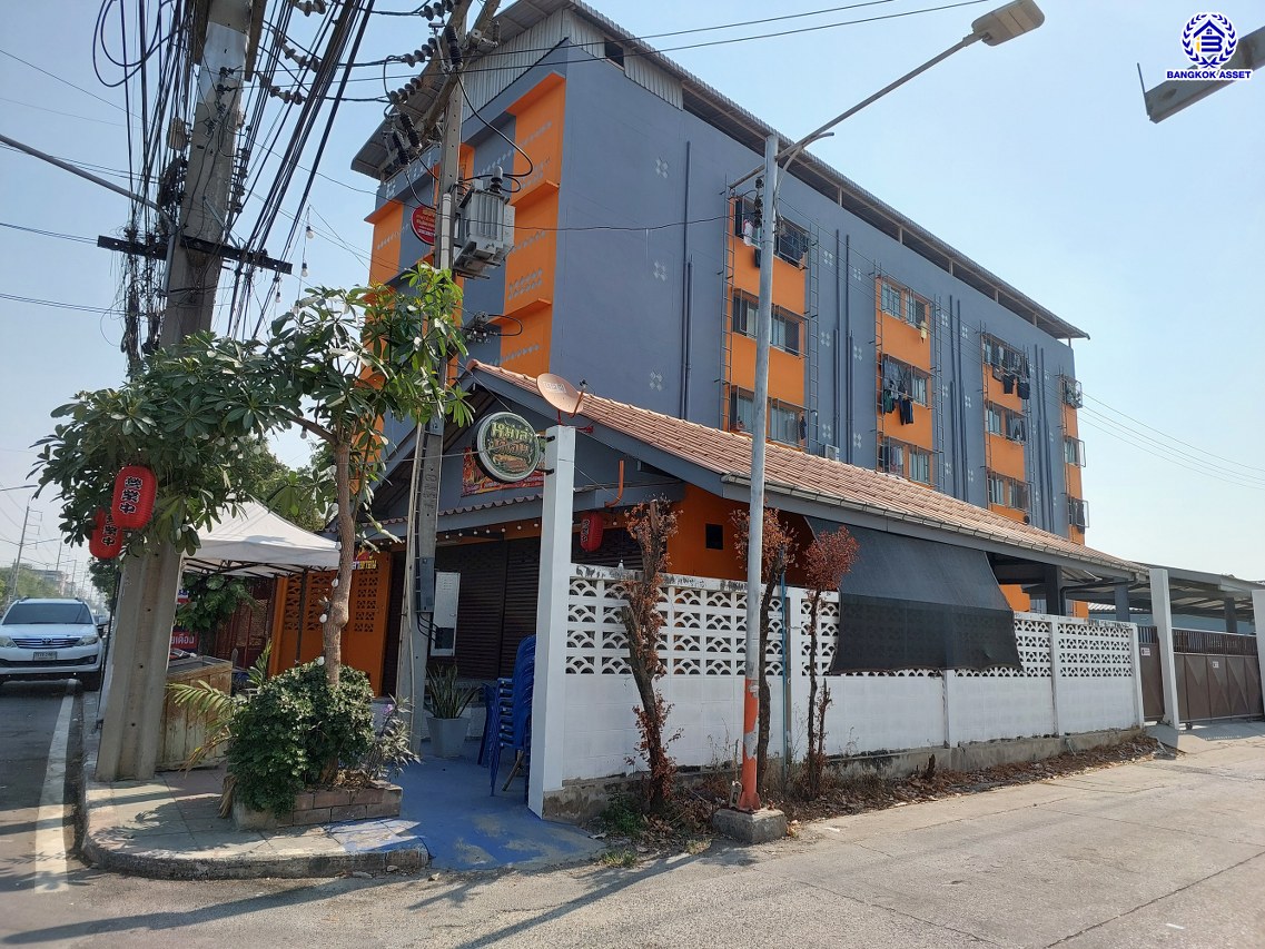 *****อพาร์ทเมนต์มือสองสมุทรสาคร โครงการ อพาร์ทเมนต์ BJW สุคนธวิท หลังมุม เนื้อที่ 307 ตร.ว. พื้นที่ใช้สอย 1760 ตร.ม. ฟังก์ชัน 10 ห้องนอน 10 ห้องน้ำ 10 ที่จอดรถ บนทำเลเดินทางสะดวก เชื่อมต่อถนนสุคนธวิท, ถนนพุทธสาคร, ถนนเศรษฐกิจ1