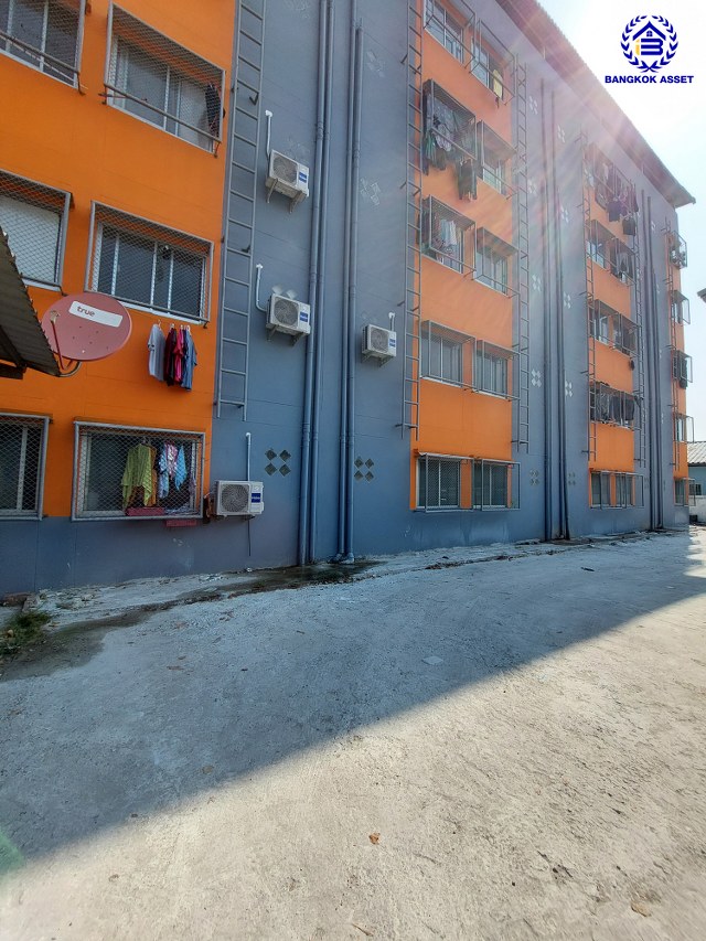 *****อพาร์ทเมนต์มือสองสมุทรสาคร โครงการ อพาร์ทเมนต์ BJW สุคนธวิท หลังมุม เนื้อที่ 307 ตร.ว. พื้นที่ใช้สอย 1760 ตร.ม. ฟังก์ชัน 10 ห้องนอน 10 ห้องน้ำ 10 ที่จอดรถ บนทำเลเดินทางสะดวก เชื่อมต่อถนนสุคนธวิท, ถนนพุทธสาคร, ถนนเศรษฐกิจ1