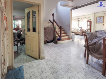 บ้านเดี่ยวมือสองนนทบุรี โครงการ ชัยพฤกษ์ บางบัวทอง เนื้อที่ 120.20 ตร.ว. พื้นที่ใช้สอย 285 ตร.ม. ฟังก์ชัน 5 ห้องนอน 3 ห้องน้ำ จอดรถได้ 4 คัน พร้อมแถมฟรี! เครื่องปรับอากาศ 3 เครื่อง ทำเลติดถนนบางกรวย-ไทรน้อย เชื่อมต่อถนนกาญจนาภิเษก ใกล้เซ็นทรัลเวสต์เกต และรถไฟฟ้าสายสีม่วง "สถานีบางพลู"