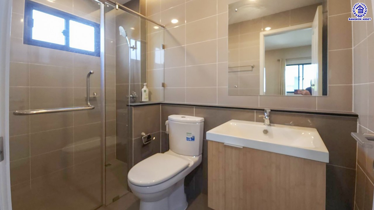 *****บ้านเดี่ยวมือสองนนทบุรี โครงการ ภัสสร แจ้งวัฒนะ-ชัยพฤกษ์ หลังริม เนื้อที่ 109.60 ตร.ว. พื้นที่ใช้สอย 222 ตร.ม. ฟังก์ชัน 4 ห้องนอน 4 ห้องน้ำ 4 ที่จอดรถ บนทำเลแห่งการเดินทาง ใกล้รถไฟฟ้าสายสีชมพู "สถานีปากเกร็ด" และทางด่วน "แจ้งวัฒนะ" พร้อมเข้าอยู่!