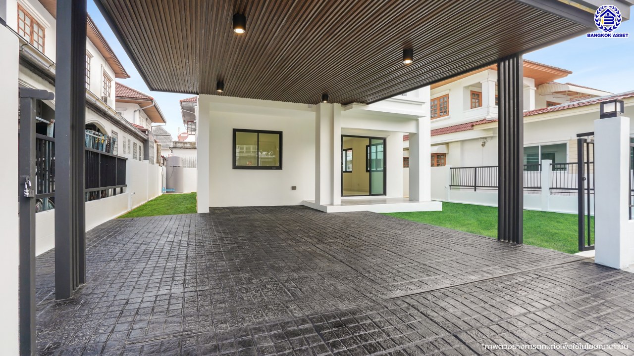 บ้านมือสองตกแต่งใหม่ โครงการ มณียา มาสเตอร์พีช รัตนาธิเบศร์ แบรนด์ Property Perfect เนื้อที่ 54.00 ตร.ว. พื้นที่ใช้สอย 153.56 ตร.ม. ฟังก์ชัน 4 ห้องนอน 2 ห้องน้ำ 2 ที่จอดรถ บนทำเลที่ดีที่สุด เชื่อมต่อ ถนนรัตนาธิเบศร์ และ ถนนราชพฤกษ์ ใกล้รถไฟฟ้าสายสีม่วง "สถานีบางรักน้อยท่าอิฐ" และ "สถานีไทรม้า" ใกล้ทั้งเซ็นทรัลรัตนาธิเบศร์, เซ็นทรัลเวสต์เกต