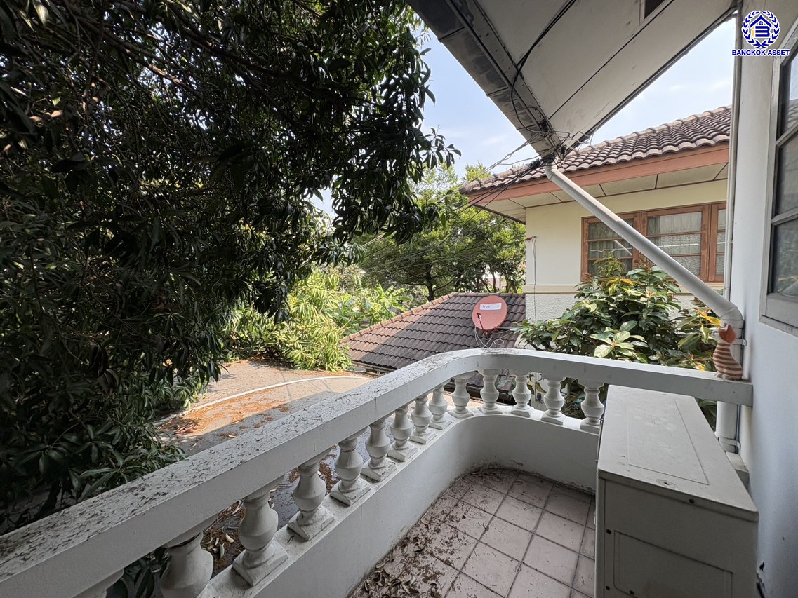 *****บ้านเดี่ยวมือสอง โครงการ ชวนชื่นกรีนวิลล์ พุทธมณฑลสาย2 เนื้อที่ 68 ตร.ว. พื้นที่ใช้สอย 200 ตร.ม. 4 ห้องนอน 3 ห้องน้ำ 3 ที่จอดรถ บนทำเลศักยภาพ เชื่อมต่อ ถ.พุทธมณฑลสาย2 และ ถ.กาญจนาภิเษก ใกล้ทางคู่ขนานลอยฟ้าบรมราชชนนี, เซ็นทรัลปิ่นเกล้า และ ใกล้มหาวิทยาลัยมหิดล