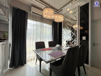 *****บ้านเดี่ยวมือสอง โครงการ ไลฟ์บางกอกบูเลอวาร์ด ราชพฤกษ์-รัตนาธิเบศร์ หลังมุม เนื้อที่ 75.60 ตร.ว. พื้นที่ใช้สอย 250 ตร.ม. ฟังก์ชัน 5 ห้องนอน 3 ห้องน้ำ 2 ที่จอดรถ แถมฟรี! เครื่องปรับอากาศ บนทำเลเดินทางสะดวก เชื่อมต่อถนนชัยพฤกษ์ ถนนราชพฤกษ์ ถนนรัตนาธิเบศร์ ใกล้รถไฟฟ้าสายสีม่วง "สถานีบางรักน้อยท่าอิฐ" และจุดขึ้นทางด่วน "ศรีรัช"