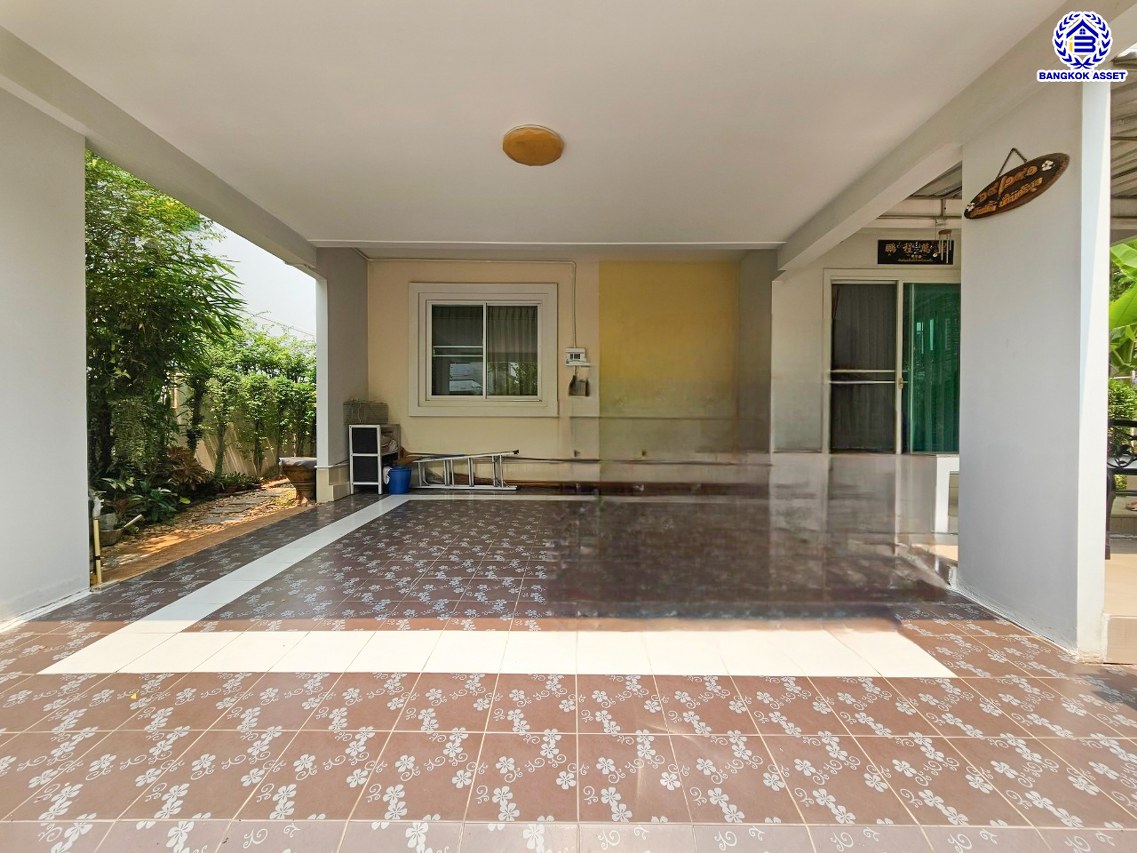 บ้านแฝดมือสอง โครงการ โฮมเพลส วงแหวน-รัตนาธิเบศร์ หลังริม! เนื้อที่ 45.20 ตร.ว. พื้นที่ใช้สอย 150 ตร.ม. ฟังก์ชัน 3 ห้องนอน 2 ห้องน้ำ ที่จอดรถ 2 คัน แถมฟรี! เครื่องปรับอากาศ พร้อมเข้าอยู่ ตั้งอยู่บนทำเลแห่งการเดินทาง ใกล้รถไฟฟ้าสายสีม่วง "สถานีคลองบางไผ่" และจุดขึ้นทางด่วน "กาญจนาภิเษก"...