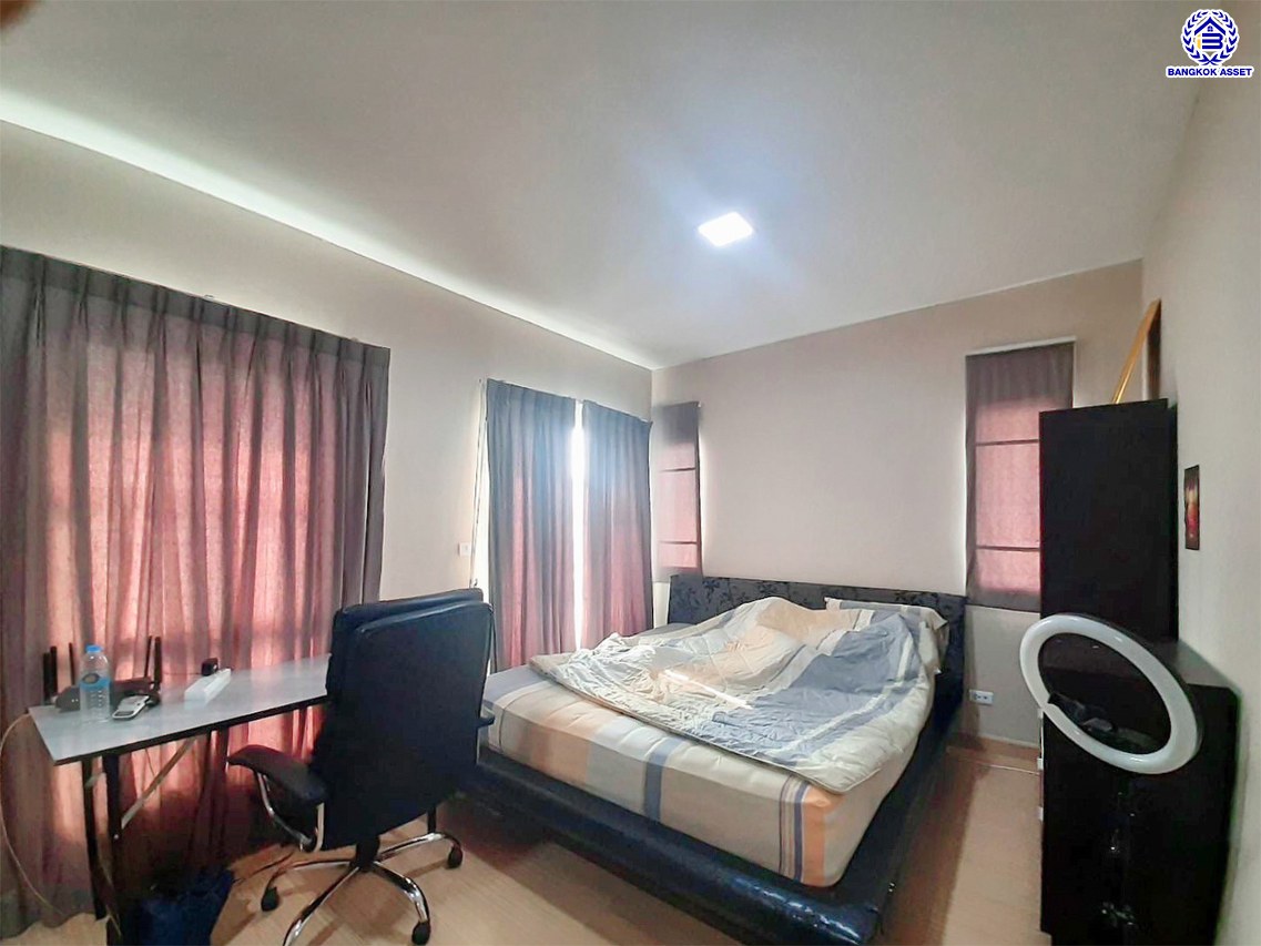 *****บ้านแฝดมือสอง โครงการ พฤกษา ลำลูกกา-วงแหวนฯ ตอบโจทย์ทุกการอยู่อาศัย บนเนื้อที่ 35.80 ตร.ว. พื้นที่ใช้สอย 128 ตร.ม. ฟังก์ชัน 4 ห้องนอน 2 ห้องน้ำ จอดรถได้ 1 คัน บนทำเลดีที่สุด เชื่อมต่อถนนลำลูกกา, ถนนนิมิตใหม่ และ ใกล้จุดขึ้นทางด่วน "ฉลองรัช"