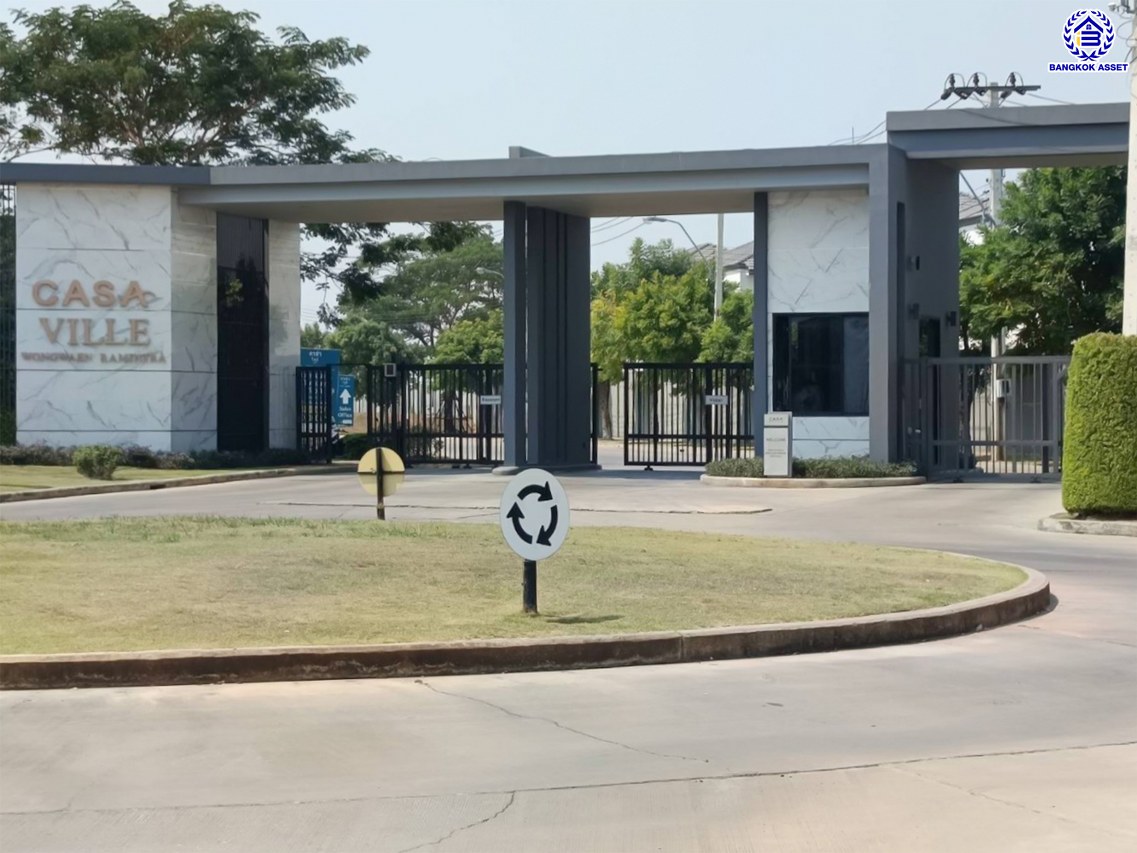 บ้านเดี่ยวมือสองกรุงเทพ โครงการ คาซ่าวิลล์ วงแหวน-รามอินทรา เนื้อที่ 59.40 ตร.ว. พื้นที่ใช้สอย 180 ตร.ม. ฟังก์ชัน 4 ห้องนอน 3 ห้องน้ำ 2 ที่จอดรถ แถมฟรี! เครื่องปรับอากาศ, เครื่องทำน้ำอุ่น, ปั๊มน้ำ แทงค์น้ำ บนทำเลเดินทางสะดวก เชื่อมต่อถนนจตุโชติ, ถนนสุขาภิบาล5, ถนนหทัยราษฎร์, ถนนรัชดา-รามอินทรา ใกล้จุดขึ้นทางด่วน "รามอินทรา-อาจณรงค์(ฉลองรัช)" และ ใกล้แฟชั่นไอส์แลนด์, เดอะพรอมานาด