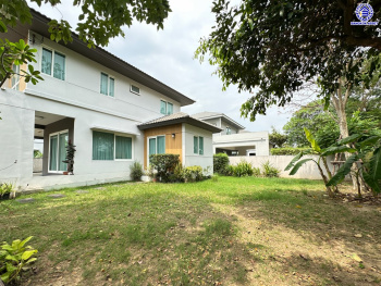 *****บ้านเดี่ยวมือสองนนทบุรี โครงการ ชัยพฤกษ์ ปิ่นเกล้า-กาญจนาฯ เนื้อที่ 88.40 ตร.ว. พื้นที่ใช้สอย 240 ตร.ม. ฟังก์ชัน 4 ห้องนอน 3 ห้องน้ำ 2 ที่จอดรถ พร้อมอยู่ สภาพแวดล้อมดี เดินทางสะดวก เชื่อมต่อถนนกาญจนาภิเษก, ถนนนครอินทร์, ถนนราชพฤกษ์ ใกล้รถไฟฟ้าสายสีม่วง "สถานีตลาดบางใหญ่" และจุดขึ้นทางด่วน "ศรีรัช"