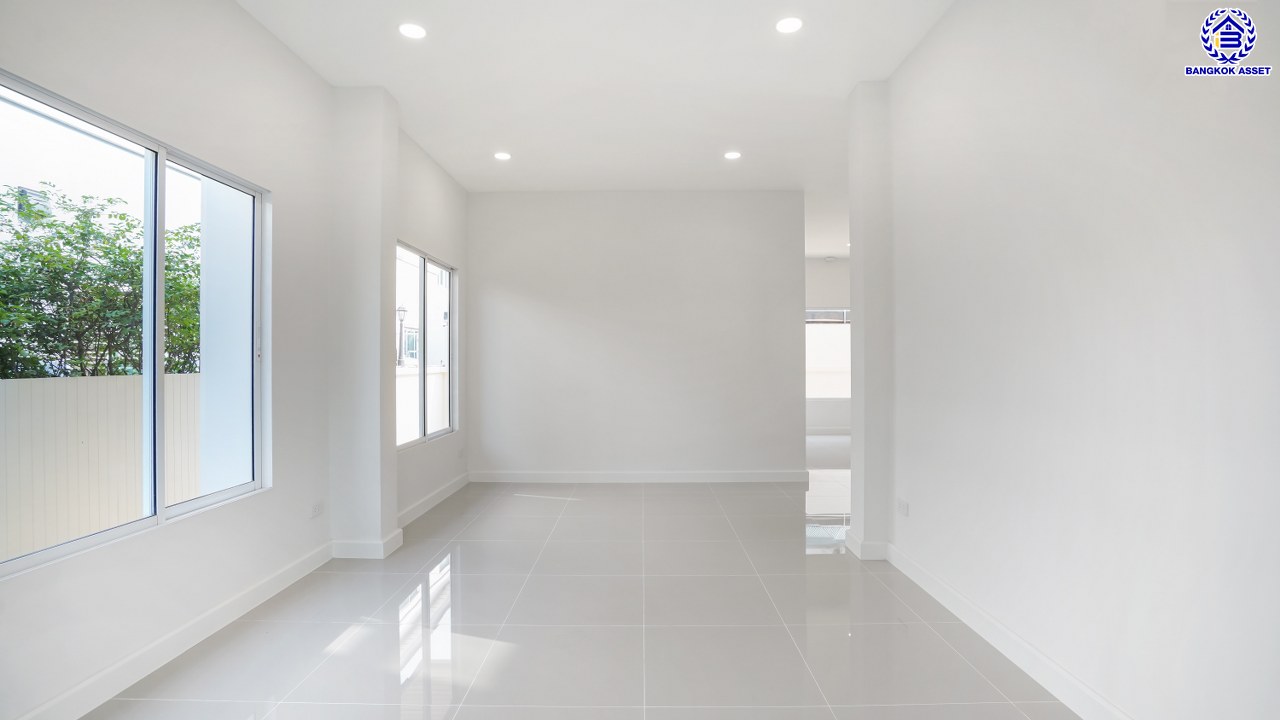 บ้านมือสองตกแต่งใหม่ โครงการ เพอร์เฟคเพลส พระราม5-ราชพฤกษ์ จาก Property Perfect เนื้อที่ 60.7 ตร.ว. พื้นที่ใช้สอย 196.02 ตร.ม. ฟังก์ชัน 3 ห้องนอน 3 ห้องน้ำ 2 ที่จอดรถ พร้อม Facility ภายในโครงการครบครันตอบโจทย์ทุกการใช้ชีวิตด้วยบ้านเดี่ยวใจกลาง Community ชั้นนำมากมาย...