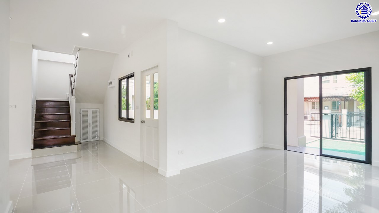 บ้านมือสองตกแต่งใหม่ โครงการ เพอร์เฟคเพลส พระราม5-ราชพฤกษ์ จาก Property Perfect เนื้อที่ 60.7 ตร.ว. พื้นที่ใช้สอย 196.02 ตร.ม. ฟังก์ชัน 3 ห้องนอน 3 ห้องน้ำ 2 ที่จอดรถ พร้อม Facility ภายในโครงการครบครันตอบโจทย์ทุกการใช้ชีวิตด้วยบ้านเดี่ยวใจกลาง Community ชั้นนำมากมาย...