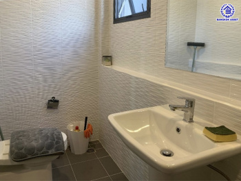 ****บ้านเดี่ยวมือสองนนทบุรี โครงการ เซนโทร ราชพฤกษ์-สวนผัก3 เนื้อที่ 52.60 ตร.ว. พื้นที่ใช้สอย 209 ตร.ม. ฟังก์ชัน 4 ห้องนอน 4 ห้องน้ำ 2 ที่จอดรถ แถมฟรี! เครื่องปรับอากาศ บนทำเลแห่งการเดินทาง เชื่อมต่อ ถนนราชพฤกษ์, ถนนนครอินทร์ ใกล้รถไฟฟ้าสายสีแดง "สถานีบางบำหรุ" และใกล้ทางด่วน "ศรีรัช" จองเลย!