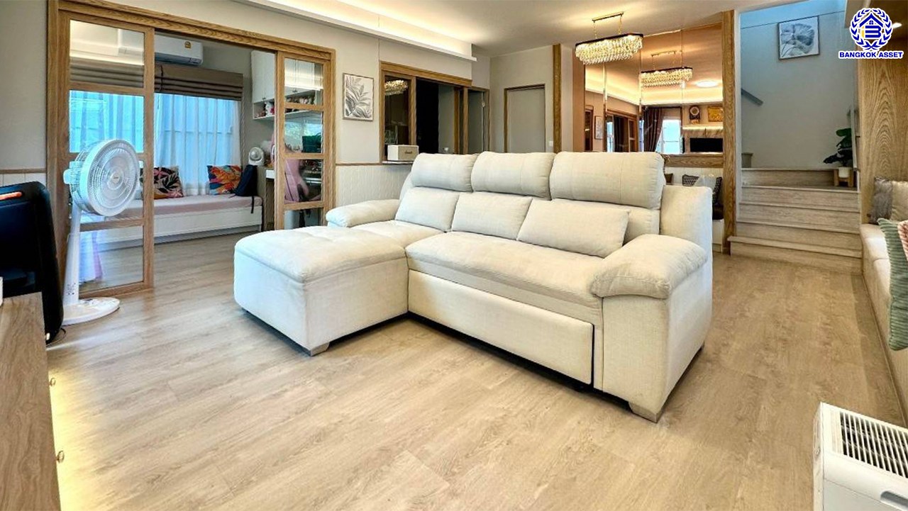 *****บ้านแฝดมือสองนนทบุรี โครงการ อัญญา ราชพฤกษ์-นครอินทร์ เนื้อที่ 48 ตร.ว. พื้นที่ใช้สอย 146 ตร.ม. ฟังก์ชัน 3 ห้องนอน 2 ห้องน้ำ 2 ที่จอดรถ พร้อมเข้าอยู่ บนทำเลเดินทางสะดวก เชื่อมต่อถนนกาญจนาภิเษก ถนนรัตนาธิเบศร์ ถนนนครอินทร์ ใกล้รถไฟฟ้าสายสีม่วง "สถานีบางพลู"