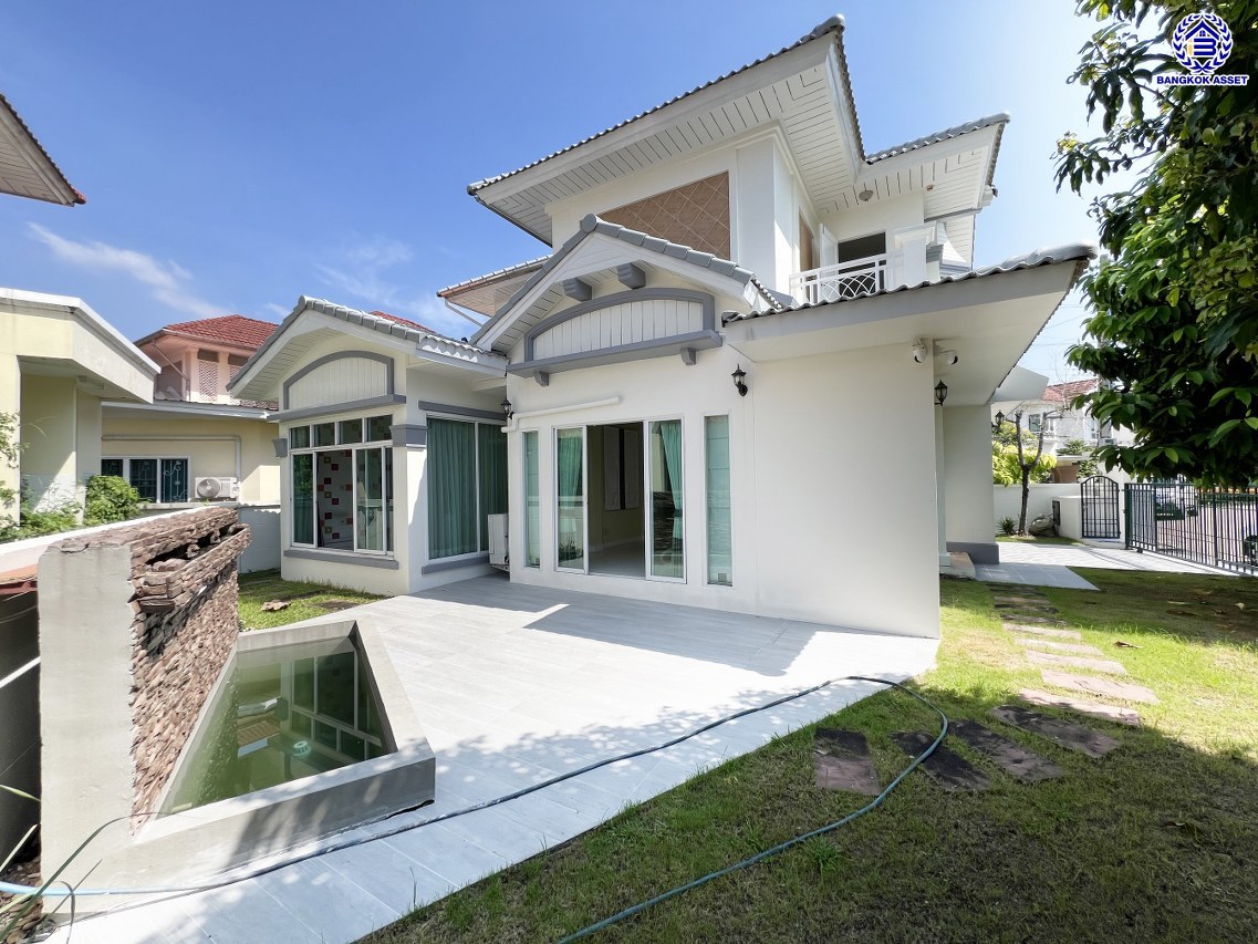 *****บ้านเดี่ยวมือสองนนทบุรี โครงการ มณีรินทร์พาร์ค รัตนาธิเบศร์-ท่าอิฐ  เนื้อที่ 81.30 ตร.ว. พื้นที่ใช้สอย 186 ตร.ม. ฟังก์ชัน 3 ห้องนอน 3 ห้องน้ำ 2 ที่จอดรถ บ้านสภาพดีเยี่ยม บนทำเลเดินทางสะดวก เชื่อมต่อถนนราชพฤกษ์ ถนนงามวงศ์วาน ถนนติวานนท์ ใกล้รถไฟฟ้าสายสีม่วง "สถานีไทรม้า" และจุดขึ้นทางด่วน "งามวงศ์วาน"