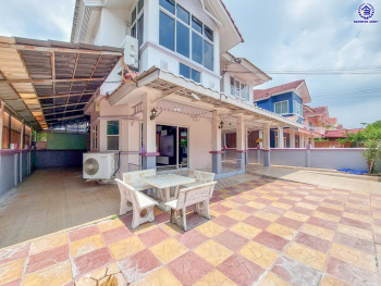 *****บ้านเดี่ยวมือสองนนทบุรี โครงการ รุ่งอรุณ กาญจนาภิเษก เนื้อที่ 54 ตร.ว. พื้นที่ใช้สอย 130 ตร.ม. ฟังก์ชัน 3 ห้องนอน 2 ห้องน้ำ จอดรถได้ 2 คัน บนทำเลศักยภาพ เดินทางสะดวก เชื่อมต่อถนนกาญจนาภิเษก, ถนนรัตนาธิเบศร์, ถนนนครอินทร์ ใกล้เซ็นทรัลเวสต์เกต และใกล้จุดขึ้นทางด่วน "ศรีรัช"