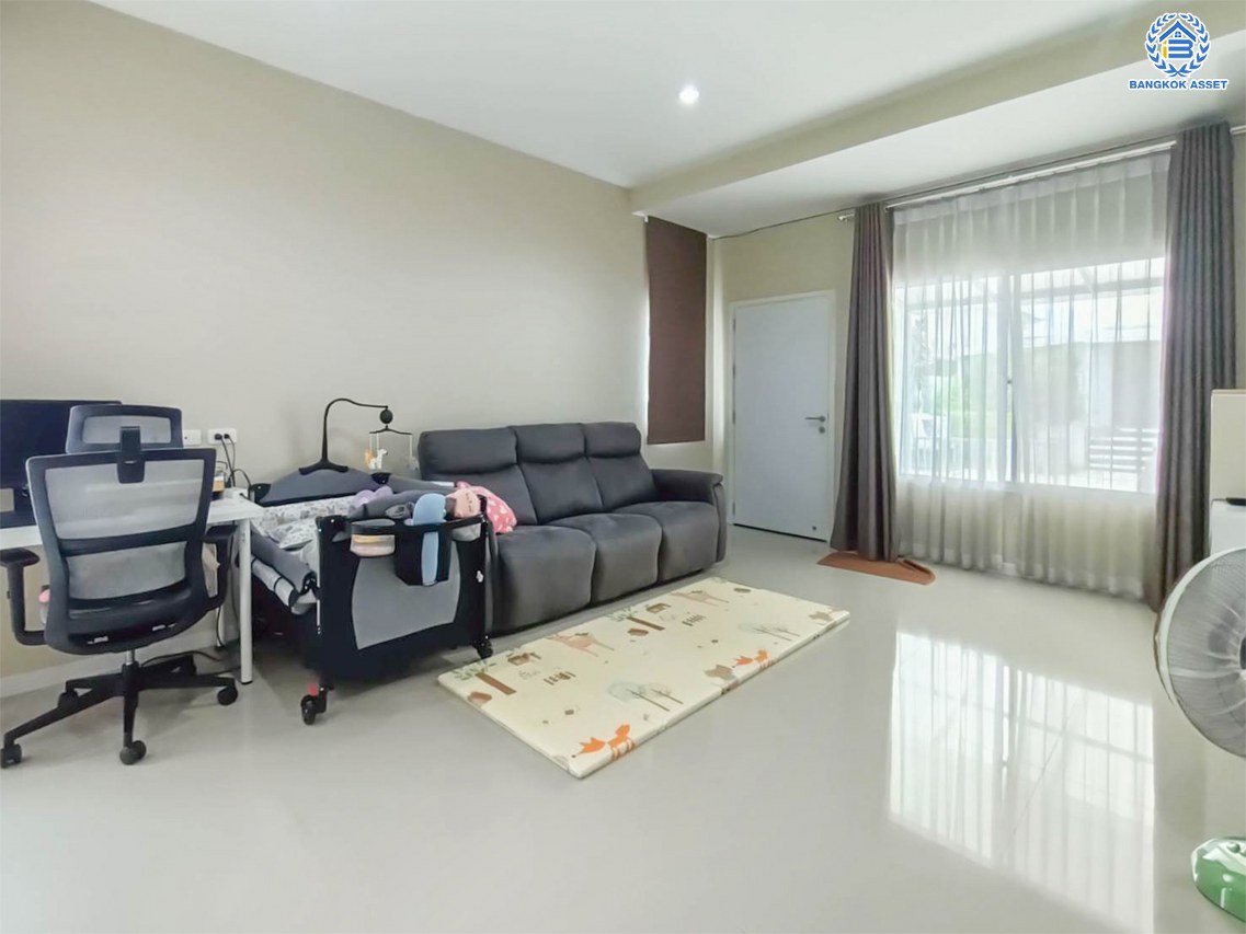 *****บ้านแฝดมือสอง โครงการ เดอะแพลนท์ คลองบางไผ่ สเตชั่น กาญจนาภิเษก เนื้อที่ 35 ตร.ว. ฟังก์ชัน 3 ห้องนอน 3 ห้องน้ำ บ้านสวยบนทำเลเดินทางสะดวก เชื่อมต่อถนนรัตนาธิเบศร์ ถนนกาญจนาภิเษก ใกล้รถไฟฟ้าสายสีม่วง "สถานีคลองบางไผ่" และจุดขึ้นทางด่วน "กาญจนาภิเษก" ราคาดีพร้อมอยู่