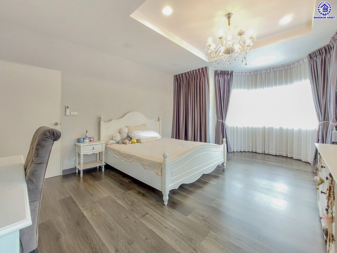 *****บ้านเดี่ยวมือสองนนทบุรี โครงการ บางกอกบูเลอวาร์ด ราชพฤกษ์-พระราม5 หลังมุม เนื้อที่ 69 ตร.ว. พื้นที่ใช้สอย 300 ตร.ม. บนสังคมคุณภาพ SC Asset* ฟังก์ชันพร้อม 3 ห้องนอน 4 ห้องน้ำ จอดรถได้ 2 คัน พร้อมแถมฟรี! เครื่องปรับอากาศ 5 เครื่อง, เครื่องทำน้ำอุ่น 2 เครื่อง บนทำเลติดถนนราชพฤกษ์ ใกล้จุดทางด่วนศรีรัช และเพียง 10 ถึงรถไฟฟ้า "สถานีบางรักใหญ่"