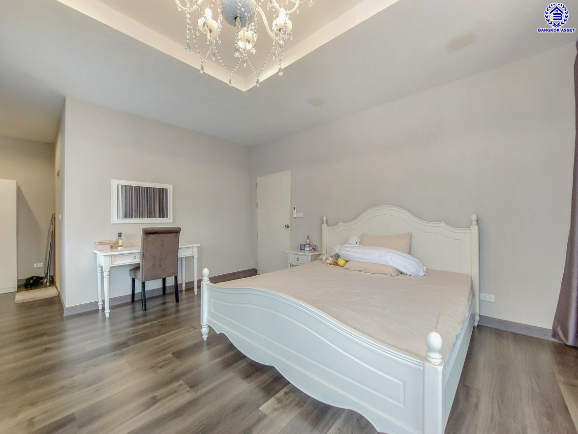 *****บ้านเดี่ยวมือสองนนทบุรี โครงการ บางกอกบูเลอวาร์ด ราชพฤกษ์-พระราม5 หลังมุม เนื้อที่ 69 ตร.ว. พื้นที่ใช้สอย 300 ตร.ม. บนสังคมคุณภาพ SC Asset* ฟังก์ชันพร้อม 3 ห้องนอน 4 ห้องน้ำ จอดรถได้ 2 คัน พร้อมแถมฟรี! เครื่องปรับอากาศ 5 เครื่อง, เครื่องทำน้ำอุ่น 2 เครื่อง บนทำเลติดถนนราชพฤกษ์ ใกล้จุดทางด่วนศรีรัช และเพียง 10 ถึงรถไฟฟ้า "สถานีบางรักใหญ่"