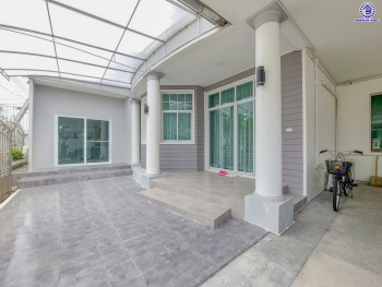 *****บ้านเดี่ยวมือสองนนทบุรี โครงการ บางกอกบูเลอวาร์ด ราชพฤกษ์-พระราม5 หลังมุม เนื้อที่ 69 ตร.ว. พื้นที่ใช้สอย 300 ตร.ม. บนสังคมคุณภาพ SC Asset* ฟังก์ชันพร้อม 3 ห้องนอน 4 ห้องน้ำ จอดรถได้ 2 คัน พร้อมแถมฟรี! เครื่องปรับอากาศ 5 เครื่อง, เครื่องทำน้ำอุ่น 2 เครื่อง บนทำเลติดถนนราชพฤกษ์ ใกล้จุดทางด่วนศรีรัช และเพียง 10 ถึงรถไฟฟ้า "สถานีบางรักใหญ่"