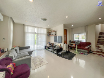 *****บ้านเดี่ยวมือสองกรุงเทพฯ โครงการ รสา สแปนิส คอร์ทยาร์ด ประเสริฐมนูกิจ29 หลังมุม เนื้อที่ 75.10 ตร.ว. พื้นที่ใช้สอย 252 ตร.ม. ฟังก์ชัน 4 ห้องนอน 5 ห้องน้ำ 2 ที่จอดรถ พร้อมเข้าอยู่ บนสุดยอดทำเล! เชื่อมต่อถนนรามอินทรา ถนนประดิษฐ์มนูธรรม ถนนพหลโยธิน ถนนเกษตร-นวมินทร์ ใกล้จุดขึ้นทางด่วน "รามอินทรา-อาจณรงค์" และใกล้ห้างแฟชั่นไอซ์แลนด์