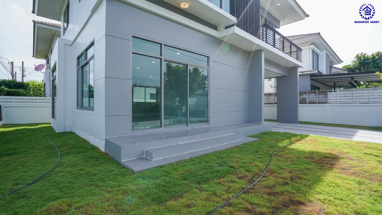 บ้านมือสองตกแต่งใหม่ โครงการ เพอร์เฟคเพลส3 ราชพฤกษ์ คุณภาพแบรนด์ Property Perfect เนื้อที่ 64 ตร.ว. พื้นที่ใช้สอย 210.06 ตร.ม. หลังใหญ่ตอบโจทย์ทุกการอยู่อาศัย ฟังก์ชัน 3 ห้องนอน 3 ห้องน้ำ 2 ที่จอดรถ บนทำเลติดถนนราชพฤกษ์ ใกล้วงเวียนพระราม5 และรถไฟฟ้าสายสีม่วง "สถานีบางรักน้อยท่าอิฐ"