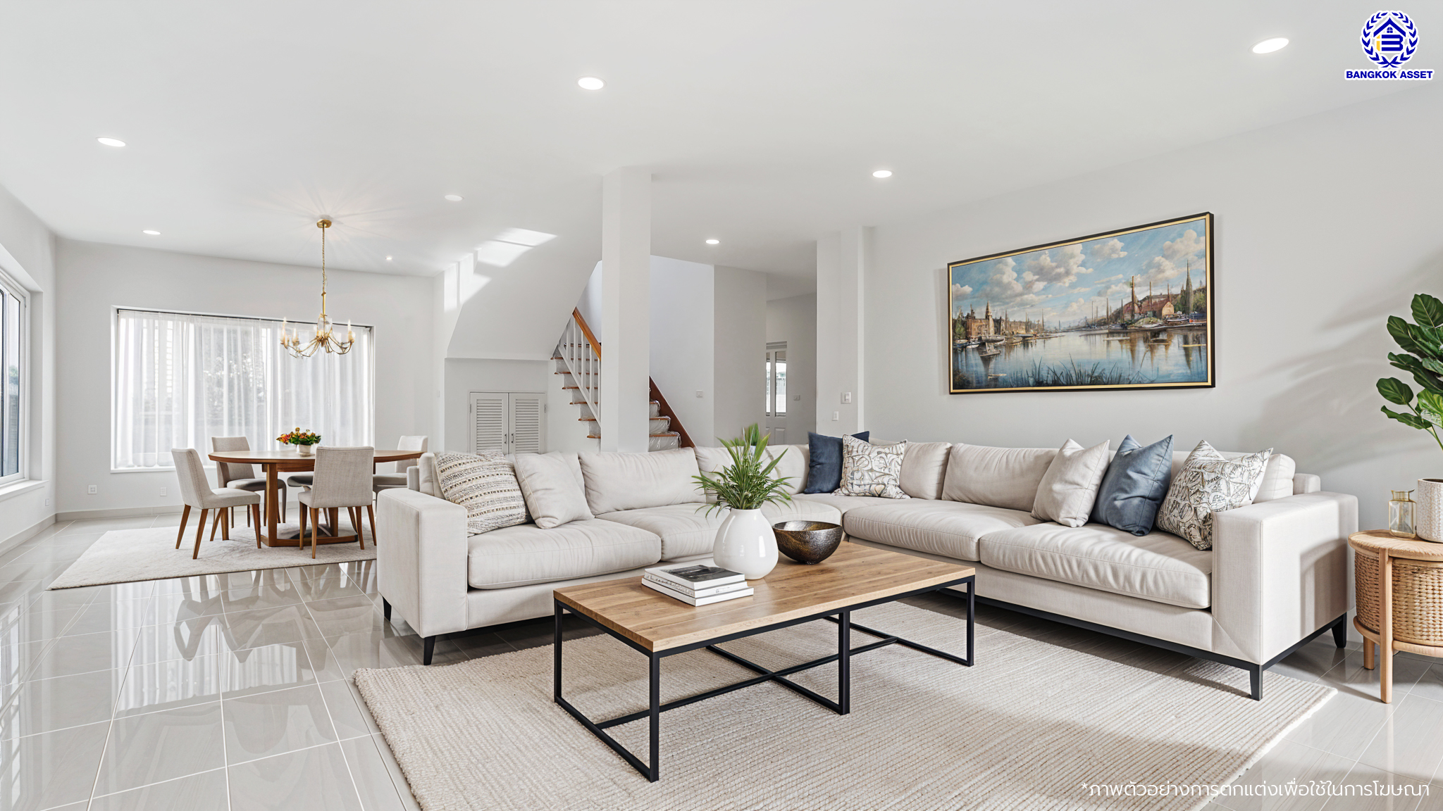 บ้านมือสองตกแต่งใหม่ โครงการ คาซ่าแกรนด์ รัตนาธิเบศร์-ราชพฤกษ์ บ้านเดี่ยวจากแบรนด์ Q.House เนื้อที่ 80 ตร.ว. ฟังก์ชัน 4 ห้องนอน 4 ห้องน้ำ จอดรถได้ถึง 2 คัน พร้อม Facilities ครบครัน บนทำเลเดินทางสะดวก ติดถนนราชพฤกษ์ ใกล้เซ็นทรัลเวสต์เกต และรถไฟฟ้าสายสีม่วง "สถานีบางรักใหญ่"  และ "สถานีบางรักน้อยท่าอิฐ"