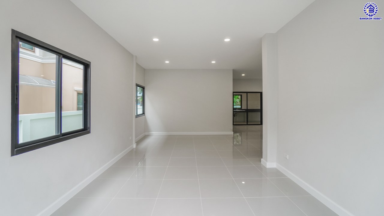 บ้านมือสองตกแต่งใหม่ โครงการ Nontara ราชพฤกษ์ (นนนที) New design เนื้อที่ 56 ตร.ว. บนพื้นที่ใช้สอยกว่า 227.77 ตร.ม. ฟังก์ชัน 4 ห้องนอน 3 ห้องน้ำ จอดรถได้ 2 คัน บนทำเลใจกลางราชพฤกษ์ ใกล้ห้างเซ็นทรัล เวสวิลล์, ทางพิเศษศรีรัช เชื่อมสู่สาทร-ปิ่นเกล้า ได้อย่างรวดเร็ว...