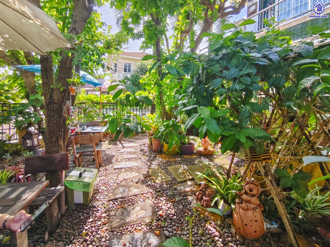 บ้านเดี่ยวมือสองนนทบุรี โครงการ ชัยพฤกษ์ บางบัวทอง หลังมุม เนื้อที่กว้างถึง 70.70 ตร.ว. พื้นที่ใช้สอย 152 ตร.ม. ฟังก์ชัน 3 ห้องนอน 3 ห้องน้ำ 2 ที่จอดรถ แถมฟรี! เครื่องทำน้ำอุ่น พร้อมเข้าอยู่ Facilities โครงการครบครัน ทำเลติดถนนบางกรวย-ไทรน้อย เชื่อมต่อถนนกาญจนาภิเษก ใกล้เซ็นทรัลเวสต์เกต และรถไฟฟ้าสายสีม่วง "สถานีบางพลู"