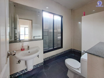 ทาวน์เฮ้าส์มือสองนนทบุรี โครงการ เดอะวิลล่า บางบัวทอง เนื้อที่ 18 ตร.ว. พื้นที่ใช้สอย 72 ตร.ม. ฟังก์ชัน 3 ห้องนอน 2 ห้องน้ำ 1 ที่จอดรถ ทำเลดีติดถนนกาญจนาภิเษก ใกล้รถไฟฟ้าสายสีม่วง "สถานีคลองบางไผ่" และใกล้จุดขึ้นทางด่วน "M81 บางใหญ่" จองเลย!