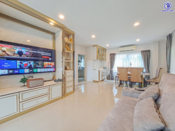 บ้านเดี่ยวมือสอง โครงการ เซนโทร ชัยพฤกษ์-345 เนื้อที่ 54.60 ตร.ว. พื้นที่ใช้สอย 190 ตร.ม. ฟังก์ชัน 4 ห้องนอน 3 ห้องน้ำ 2 ที่จอดรถ แถมฟรี! เครื่องปรับอากาศ บ้านสภาพดี พร้อมเข้าอยู่ บนทำเลดี เชื่อมต่อถนนสะพานนนทบุรี-บางบัวทอง ถนนราชพฤกษ์ ใกล้จุดขึ้นทางด่วน "ศรีรัช"