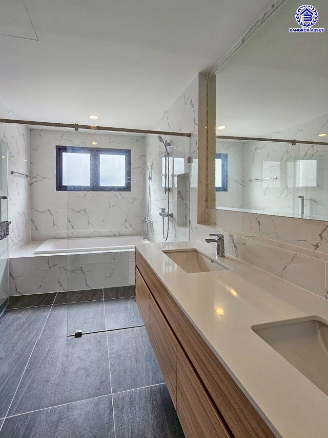 บ้านเดี่ยวมือสองนนทบุรี โครงการ เซนโทร ชัยพฤกษ์-แจ้งวัฒนะ3 หลังมุม จากแบรนด์ AP Thai เนื้อที่ 67.90 ตร.ว. พื้นที่ใช้สอย 289 ตร.ม. ฟังก์ชัน 4 ห้องนอน 4 ห้องน้ำ 3 ที่จอดรถ ใกล้แหล่งอำนวยความสะดวก บนทำเล เชื่อมต่อถนนสะพานนนทบุรี-บางบัวทอง ถนนชัยพฤกษ์ ถนนราชพฤกษ์ ใกล้จุดขึ้นทางด่วน "แจ้งวัฒนะ"