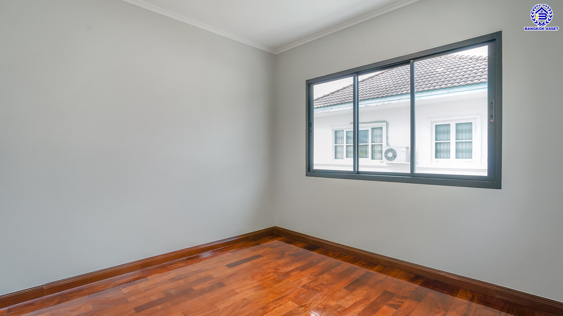 บ้านมือสองตกแต่งใหม่ โครงการ ชัยพฤกษ์ บางบัวทอง เนื้อที่ 55.3 ตร.ว. พื้นที่ใช้สอย 178.76 ตร.ม. ฟังก์ชัน 3 ห้องนอน 2 ห้องน้ำ จอดรถได้ 2 คัน พร้อม Facilities โครงการครบครัน ทำเลติดถนนบางกรวย-ไทรน้อย เชื่อมต่อถนนกาญจนาภิเษก ใกล้เซ็นทรัลเวสต์เกต และรถไฟฟ้าสายสีม่วง "สถานีบางพลู"...