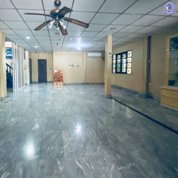 บ้านเดี่ยวมือสอง โครงการ ชัยพฤกษ์ บางแวก เนื้อที่ 83.10 ตร.ว. พื้นที่ใช้สอย 120 ตร.ม. ฟังก์ชัน 5 ห้องนอน 3 ห้องน้ำ จอดรถได้ 5 คัน พร้อมของแถมอีกหลายรายการ บนทำเลศักยภาพเชื่อมต่อหลายเส้นทางทั้ง ถนนบางแวก ถนนจรัญสนิทวงศ์ ถนนเพชรเกษม ใกล้เซ็นทรัลปิ่นเกล้า และจุดขึ้นทางด่วน "กาญจนาภิเษก"