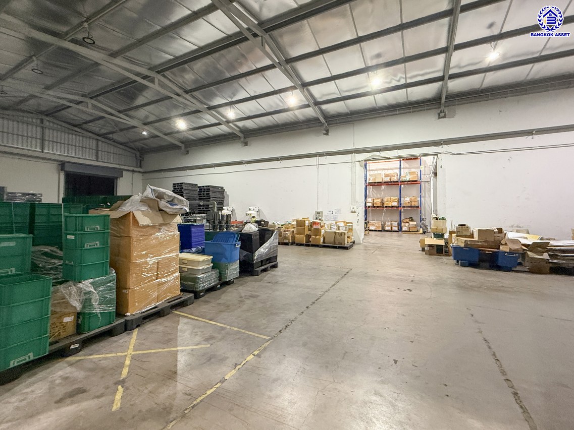 โรงงานมือสองสมุทรปราการ โครงการ ทรัพย์ทวี โฮมแฟคทอรี่3 สุขสวัสดิ์ เนื้อที่ 317.30 ตร.ว. พื้นที่ใช้สอย 1000 ตร.ม. จอดรถได้ 10 คัน บนทำเลเดินทางสะดวก เชื่อมต่อถนนสุขสวัสดิ์ ถนนกาญจณาภิเษก ใกล้โรบินสัน สมุทรปราการ และจุดขึ้นทางด่วน "สุขสวัสดิ์"