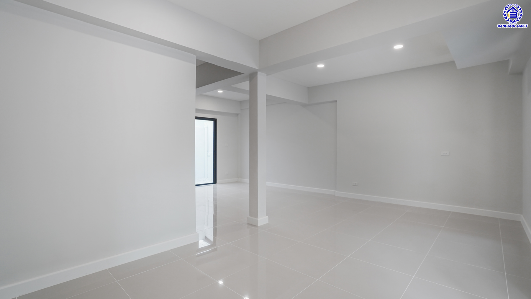 บ้านมือสองตกแต่งใหม่ใจกลางเมือง! โครงการ บ้านสวนทิปโก้ ประชาชื่น (ใกล้แยกประชานุกูล) เนื้อที่ 22.3 ตร.ว. 127.38 ตร.ม. พร้อมฟังก์ชัน 3 ห้องนอน 2 ห้องน้ำ จอดรถได้ 2 คัน บนทำเลศักยภาพ ใกล้รถไฟฟ้าสายสีม่วง "สถานีวงศ์สว่าง" และจุดขึ้นทางด่วน "ประชานุกูล" เพียง 5 นาที...