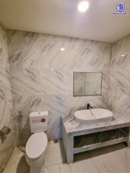 บ้านเดี่ยวมือสองนนทบุรี โครงการ ดิโอเรียลเทลเฮ้าส์ บางกรวย-ไทรน้อย เนื้อที่ 115 ตร.ว. พื้นที่ใช้สอย 234 ตร.ม. ฟังก์ชัน 5 ห้องนอน 3 ห้องน้ำ 2 ที่จอดรถ บ้านสวยพร้อมเข้าอยู่ บนทำเลดี เชื่อมต่อถนนกาญจนาภิเษก, ถนนรัตนาธิเบศร์ ใกล้รถไฟฟ้าสายสีม่วง "สถานีคลองบางไผ่"