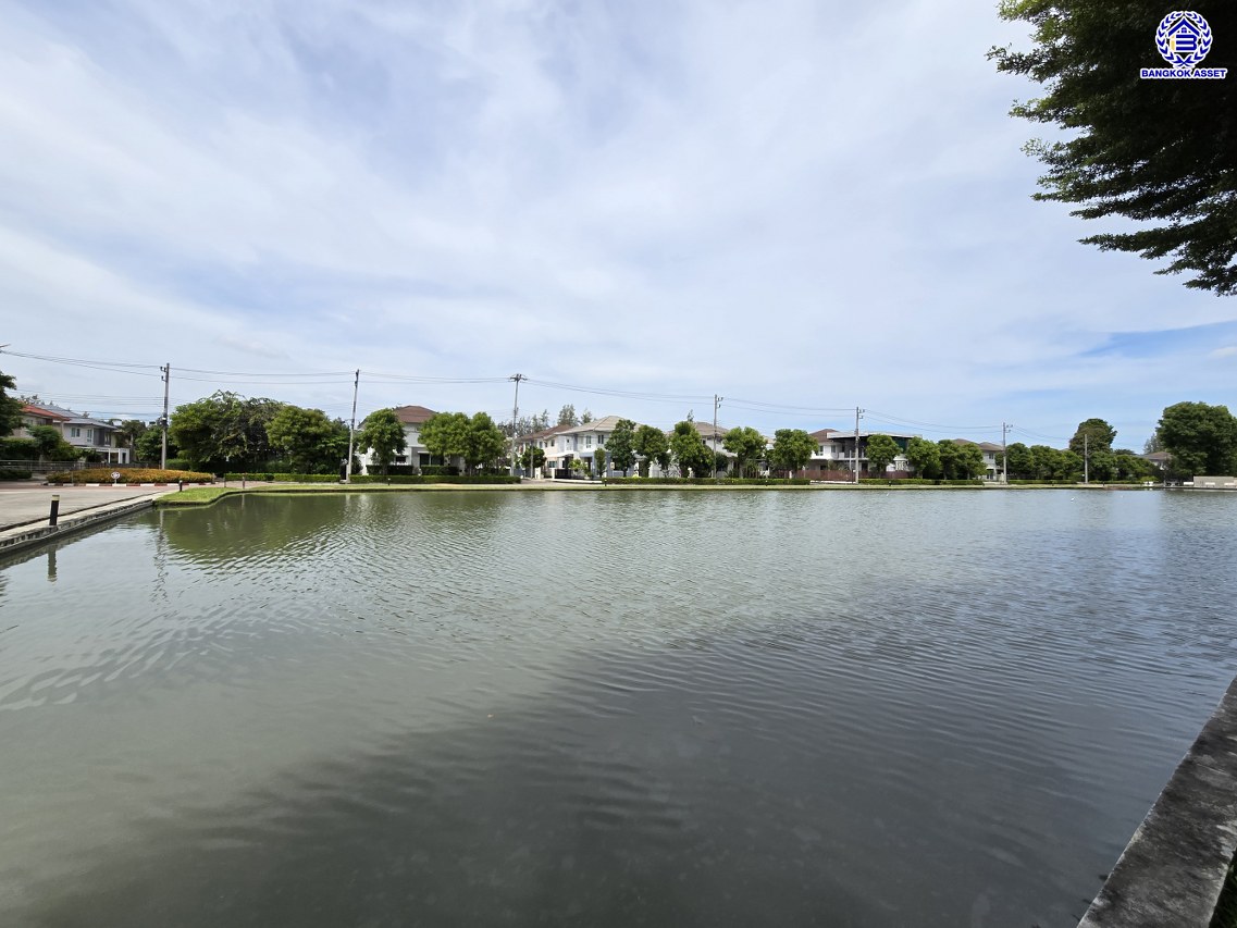 บ้านเดี่ยวมือสอง โครงการ พฤกษ์ลดา ปิ่นเกล้า-สาย5 จากแบรนด์ L&H เนื้อที่ 50 ตร.ว. พื้นที่ใช้สอย 119 ตร.ม. ฟังก์ชั่น 3 ห้องนอน 2 ห้องน้ำ 2 ที่จอดรถ บ้านสวยสภาพดี พร้อมแถมฟรี! เครื่องปรับอากาศ 3 เครื่อง บนทำเลเชื่อมต่อถนนบรมราชชนนี, ถนนปิ่นเกล้า-นครชัยศรี, ถนนพุทธมณฑลสาย5 ใกล้เซ็นทรัลศาลายา จองเลย!