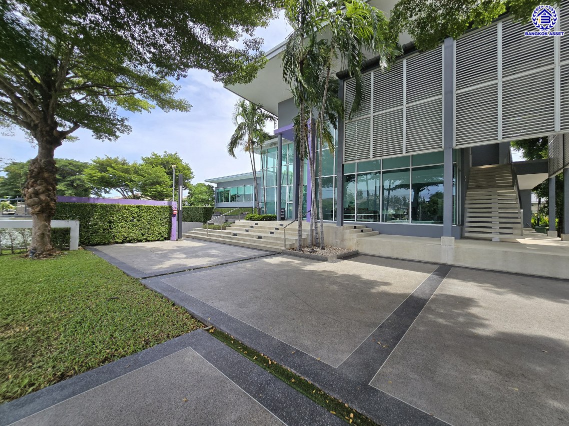 บ้านเดี่ยวมือสอง โครงการ พฤกษ์ลดา ปิ่นเกล้า-สาย5 จากแบรนด์ L&H เนื้อที่ 50 ตร.ว. พื้นที่ใช้สอย 119 ตร.ม. ฟังก์ชั่น 3 ห้องนอน 2 ห้องน้ำ 2 ที่จอดรถ บ้านสวยสภาพดี พร้อมแถมฟรี! เครื่องปรับอากาศ 3 เครื่อง บนทำเลเชื่อมต่อถนนบรมราชชนนี, ถนนปิ่นเกล้า-นครชัยศรี, ถนนพุทธมณฑลสาย5 ใกล้เซ็นทรัลศาลายา จองเลย!