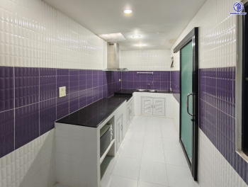 ทาวน์โฮมมือสองนนทบุรี โครงการ เดอะคอนเนคอัพ3 รัตนาธิเบศร์17 หลังมุม เนื้อที่ 27.40 ตร.ว. พื้นที่ใช้สอย 160 ตร.ม. จัดเต็มด้วยฟังก์ชั่น 3 ห้องนอน 3 ห้องน้ำ จอดรถได้ 2 คัน  พร้อมของแถมอีกหลายรายการ บนทำเลศักยภาพ หน้าโครงการอยู่ตรงข้ามเซ็นทรัลรัตนาฯ ใกล้รถไฟฟ้าสายสีม่วงสถานี "แยกนนทบุรี1 และจุดขึ้นทางด่วน "งามวงศ์วาน"