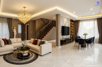 บ้านมือสองตกแต่งใหม่ โครงการ โกลเด้นเลเจ้นด์ สาทร-กัลปพฤกษ์ เนื้อที่ 90 ตร.ว. พื้นที่ใช้สอย 303.79 ตร.ม. ฟังก์ชัน 3 ห้องนอน 3 ห้องน้ำ 1 ห้องแม่บ้าน 2 ที่จอดรถ บ้านพร้อมอยู่ โครงการบนทำเลเดินทางสะดวก ติดถนนกัลปพฤกษ์ เชื่อมต่อถนนราชพฤกษ์ ใกล้รถไฟฟ้าสายสีเขียว "สถานีบางหว้า" และ "สถานีวุฒากาศ" และ ใกล้เดอะมอลล์ไลฟ์สโตร์ บางแค