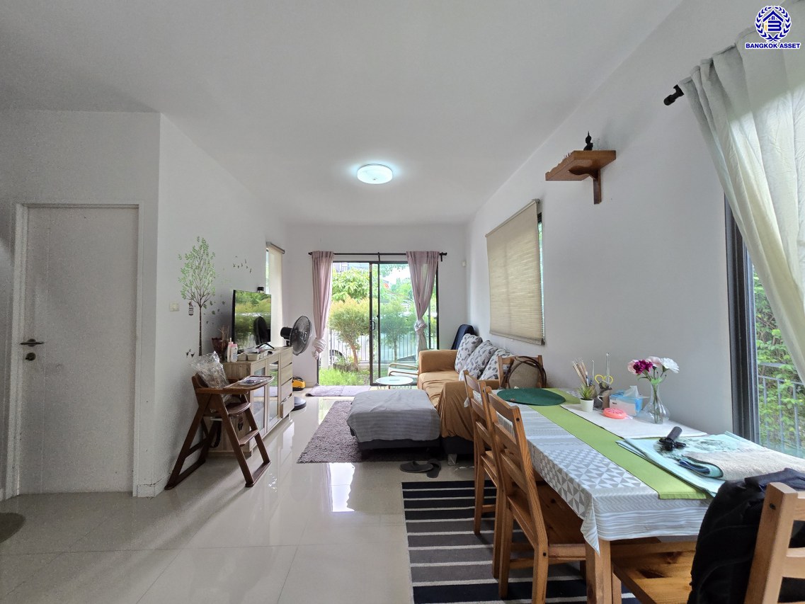 ทาวน์เฮ้าส์มือสองนนทบุรี โครงการ โมดิวิลล่า ชัยพฤกษ์ ฟังก์ชัน 3 ห้องนอน 2 ห้องน้ำ 1 ที่จอดรถ เนื้อที่ 24.50 ตร.ว. พื้นที่ใช้สอย 100 ตร.ม. ใกล้ Community Mall ที่ครบครัน เดินทางสะดวก เชื่อมต่อถนนบางกรวย-ไทรน้อย ถนนราชพฤกษ์ ถนนกาญจนาภิเษก ใกล้รถไฟฟ้าสายสีม่วง "สถานีบางพลู" และจุดขึ้นทางด่วน "ศรีรัช"