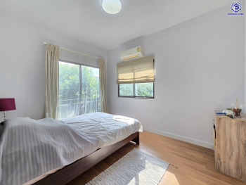 ทาวน์เฮ้าส์มือสองนนทบุรี โครงการ โมดิวิลล่า ชัยพฤกษ์ ฟังก์ชัน 3 ห้องนอน 2 ห้องน้ำ 1 ที่จอดรถ เนื้อที่ 24.50 ตร.ว. พื้นที่ใช้สอย 100 ตร.ม. ใกล้ Community Mall ที่ครบครัน เดินทางสะดวก เชื่อมต่อถนนบางกรวย-ไทรน้อย ถนนราชพฤกษ์ ถนนกาญจนาภิเษก ใกล้รถไฟฟ้าสายสีม่วง "สถานีบางพลู" และจุดขึ้นทางด่วน "ศรีรัช"